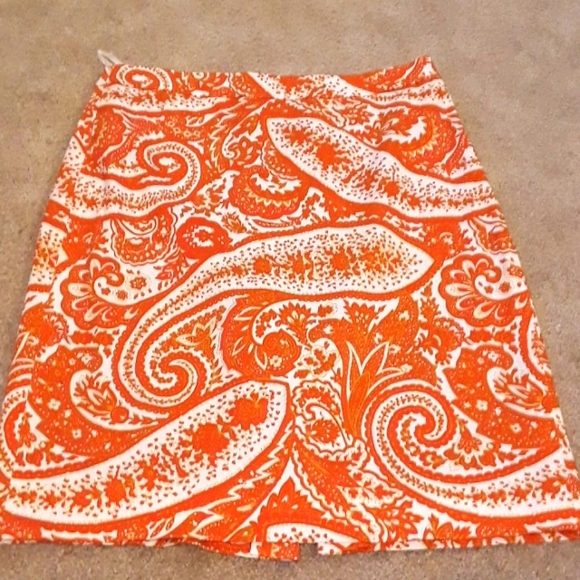 J. Crew Dresses & Skirts - Stunning J.Crew Pencil Skirt